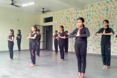 rk-mordern-school-yoga